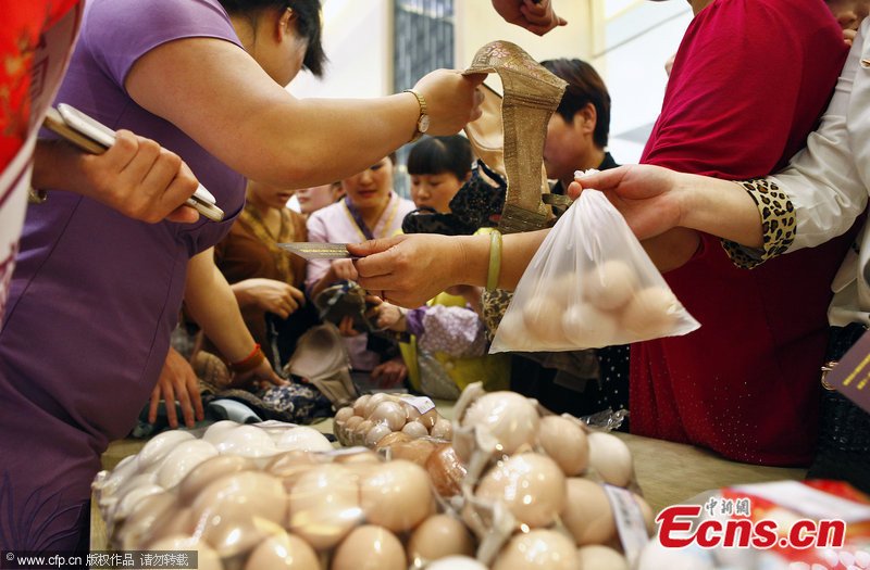 tojásért melltartót